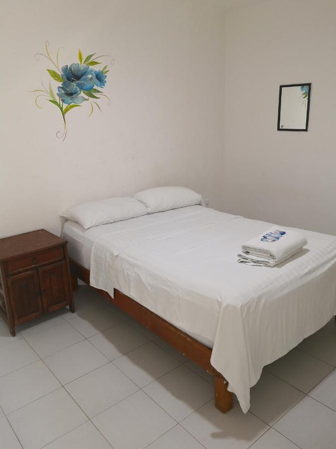 Punta Sam Hostel Cancún Buitenkant foto