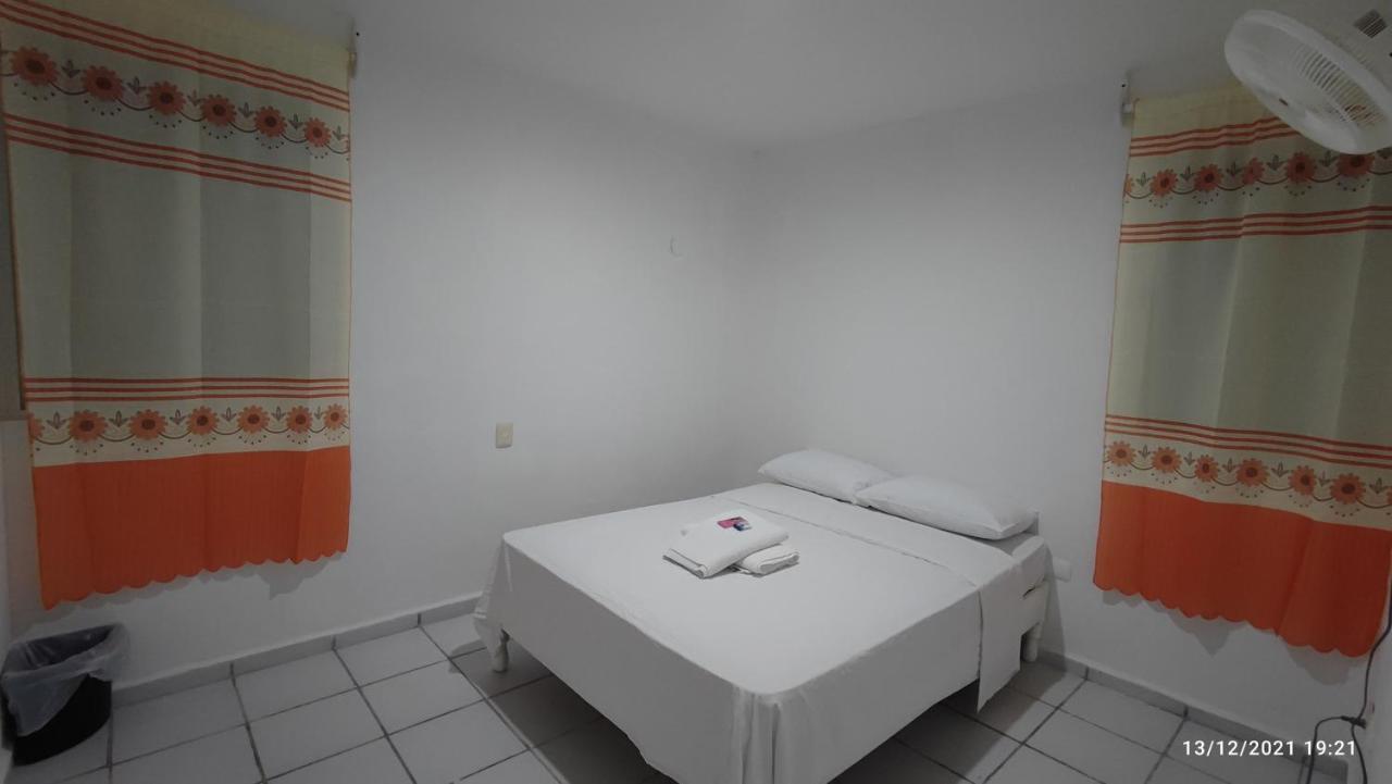 Punta Sam Hostel Cancún Buitenkant foto