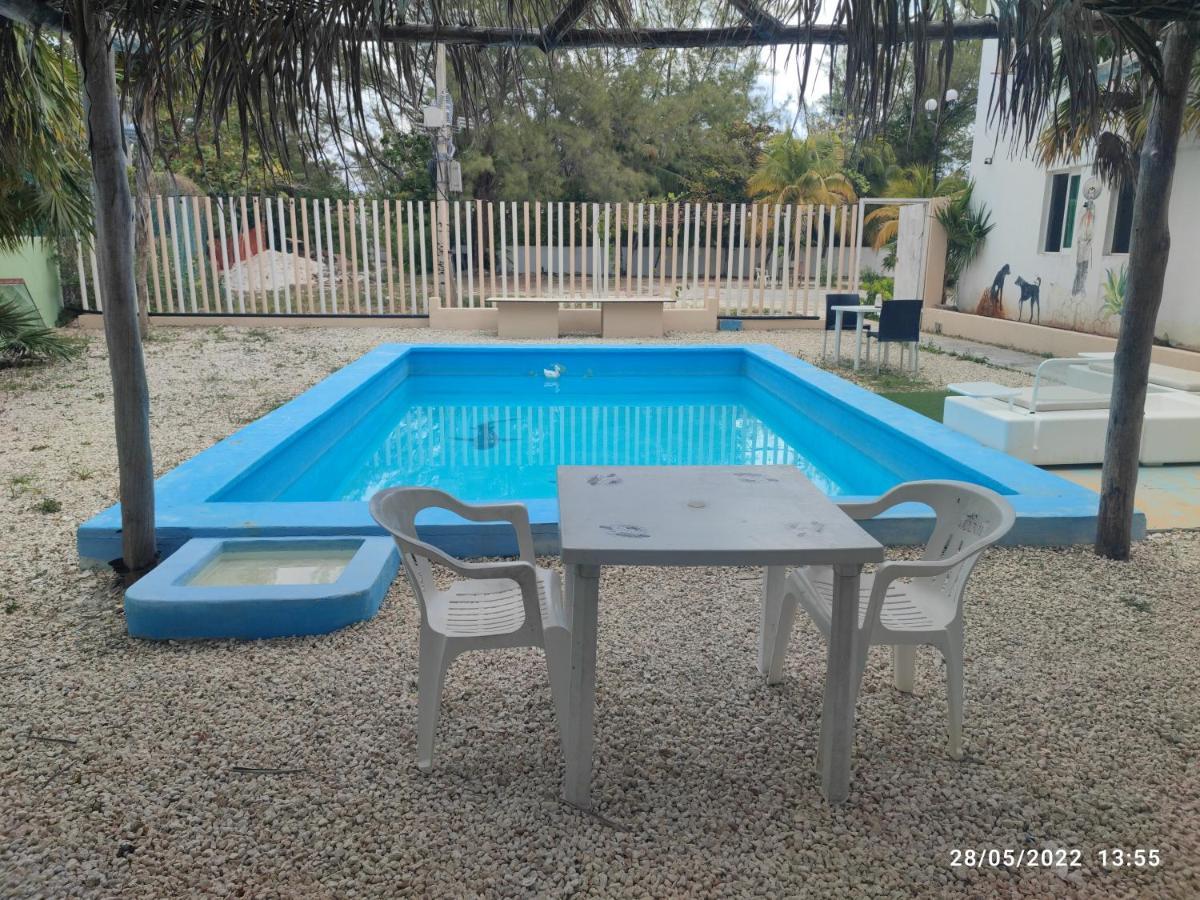 Punta Sam Hostel Cancún Buitenkant foto